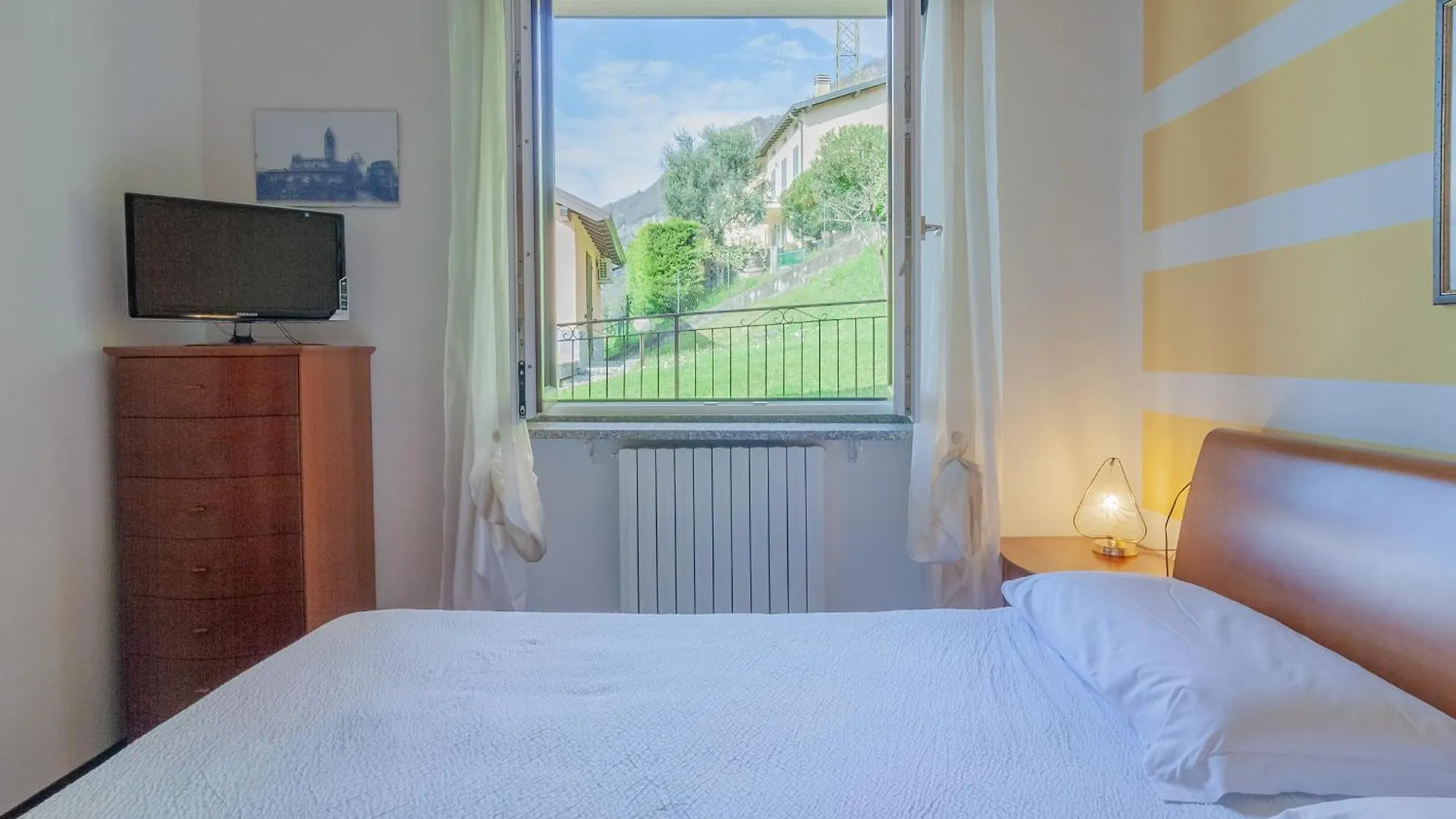 Candy House Varenna Holiday home